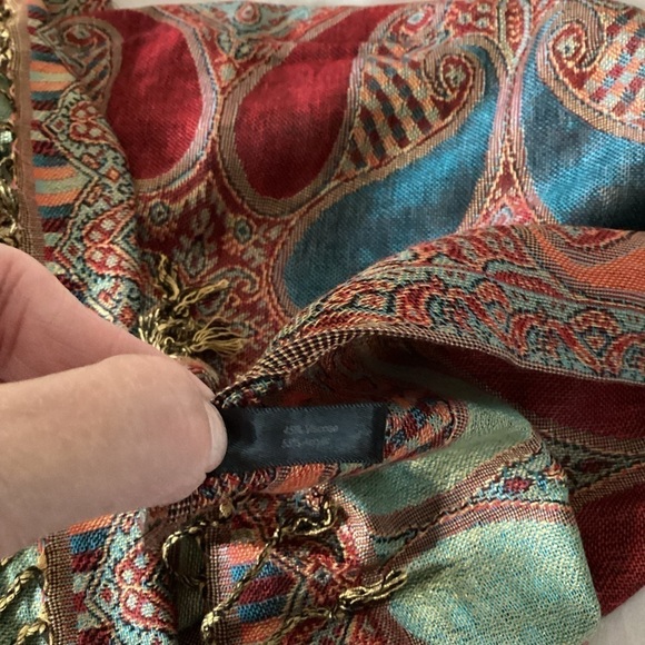 4 You Women’s Paisley Pashmina Scarf - Picture 5 of 6